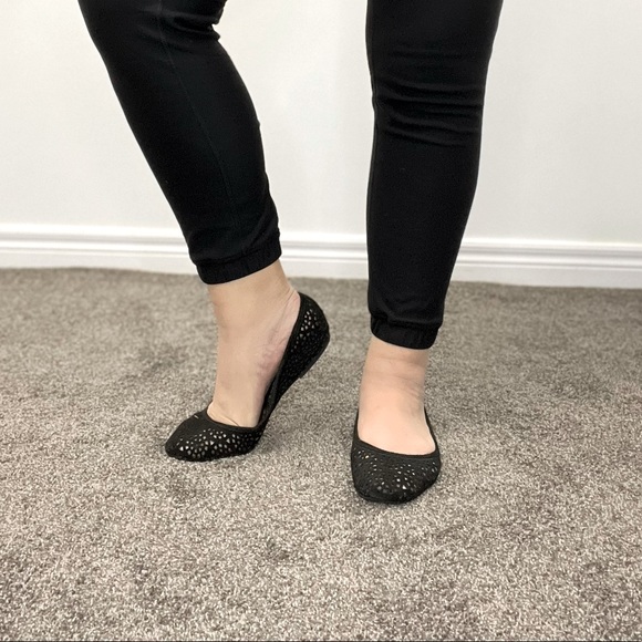 Steve Madden Eyelet Flats - Picture 4 of 4